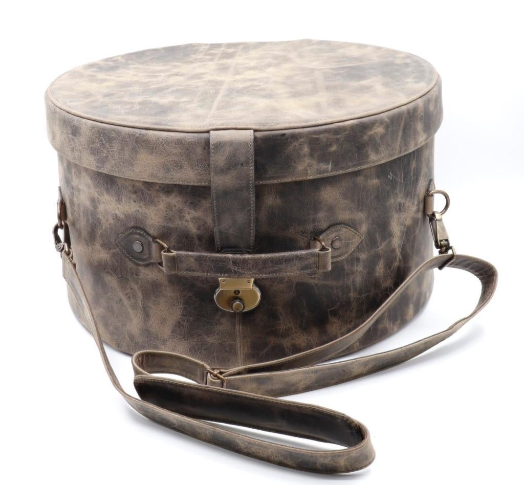 Traveler's Hat Box